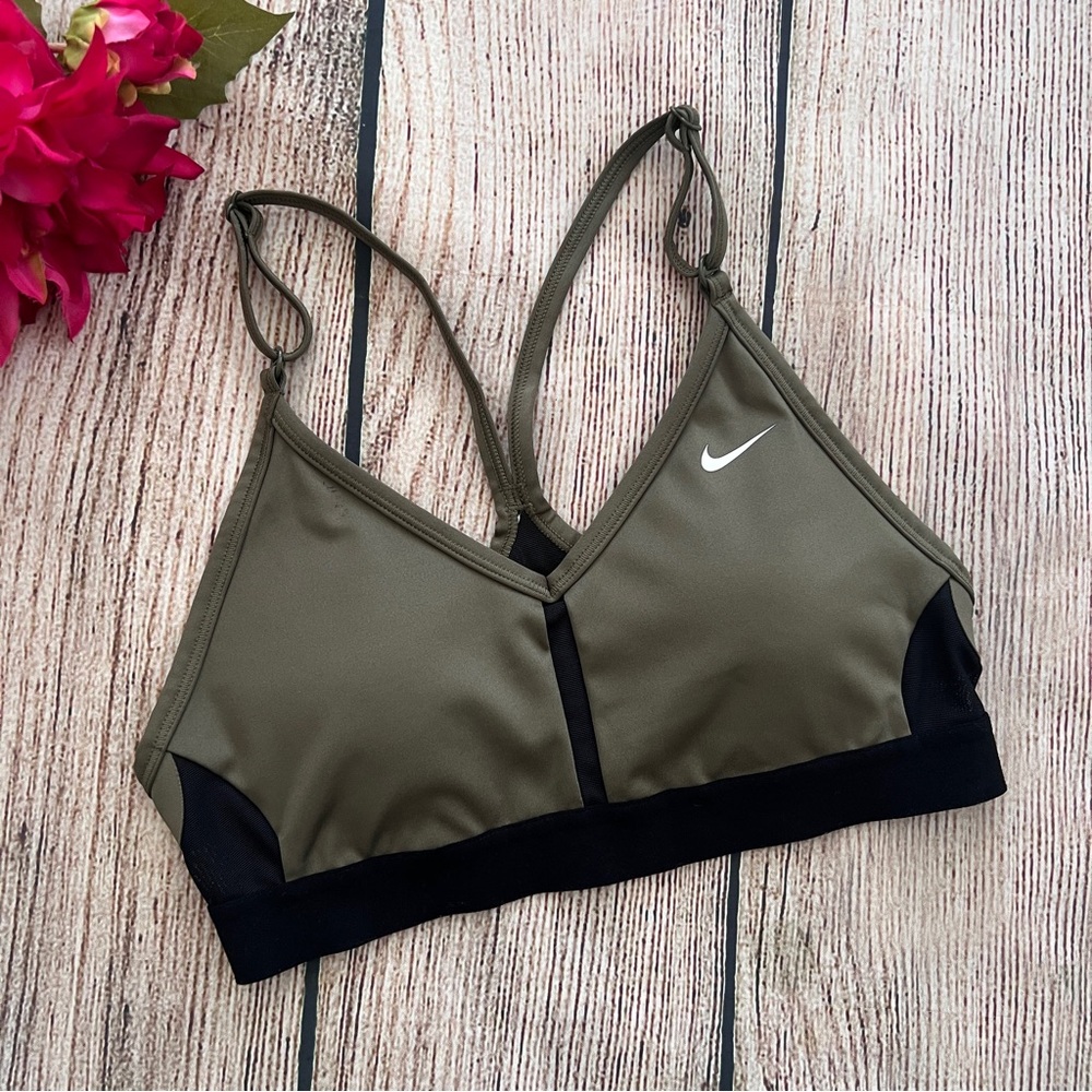 F1 - NIKE green black spaghetti strap dri-fit activewear padded sports bra SMALL